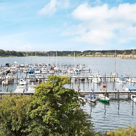 Prázdninový dům 8 Person On A In Gråsten